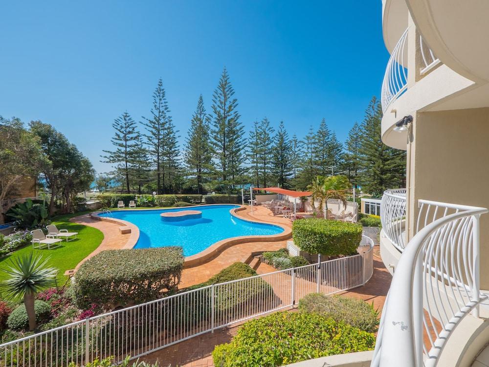 Burleigh Surf Apartments Gold Coast Exterior photo